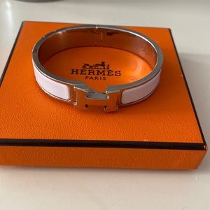 white and silver hermes click H bracelet